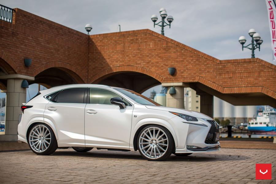  Lexus NX200t on Vossen Wheels (VFS2) 2017 года  (JP) (фото 2 из 15)